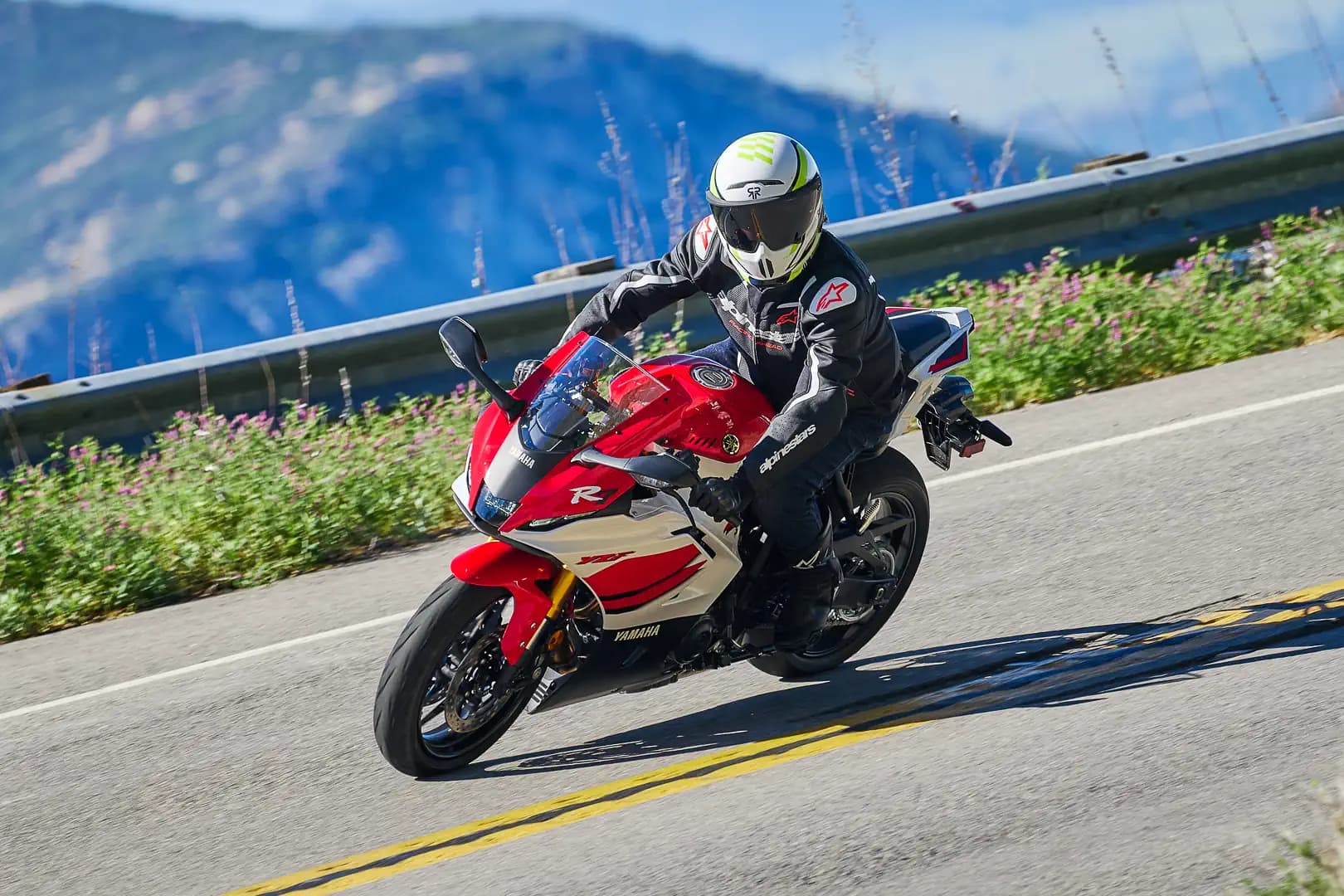 2026 Yamaha YZF-R7 Review: 14 Fast Facts