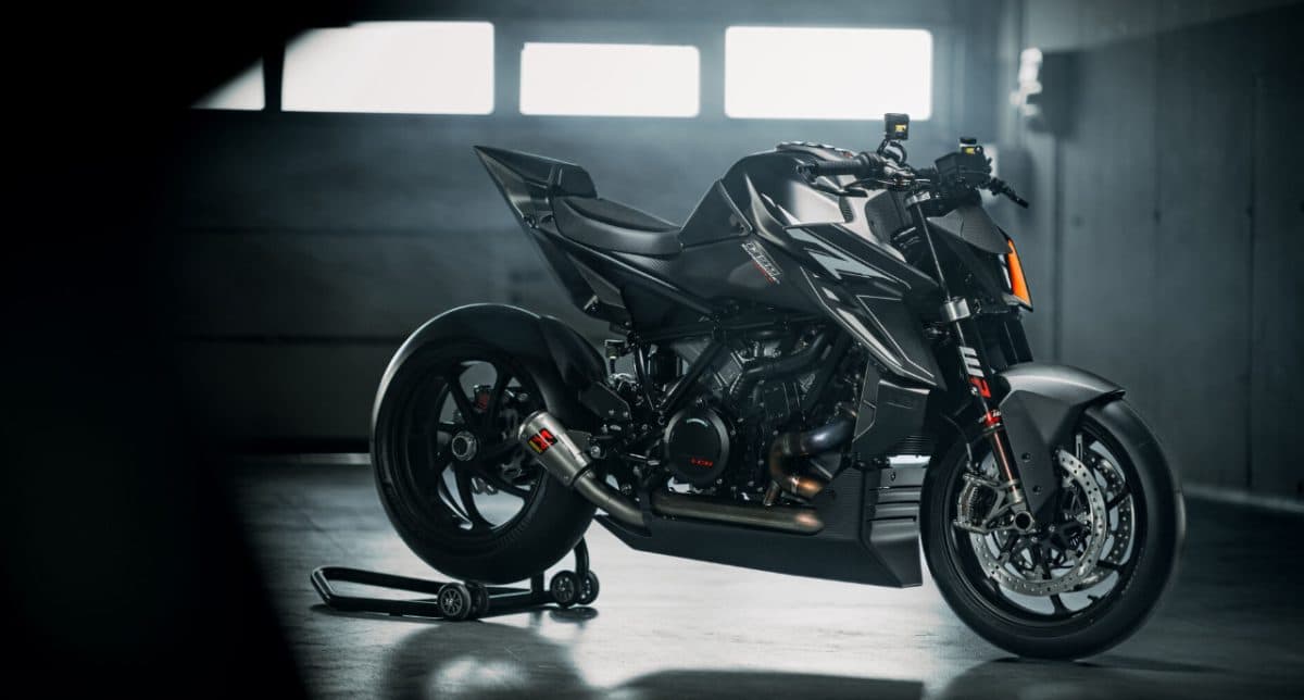 KTM 1390 Super Duke RR Track: 100 esemplari da pista pura