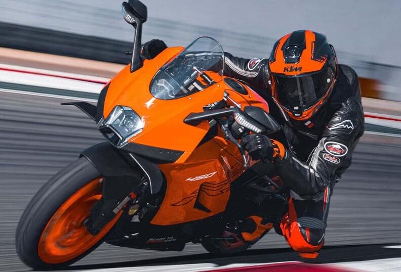 KTM 450 RC: la bicilindrica arriva in Cina. E in Europa?