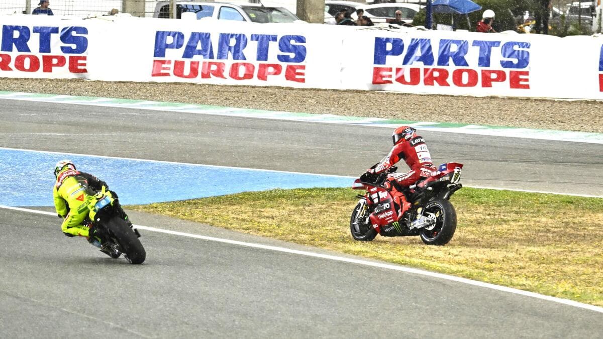 MotoGP 2026. GP di Spagna. Perché Marc Márquez non è stato penalizzato nella Sprint dopo esser passato sull'erba? Lo ha spiegato la MotoGP