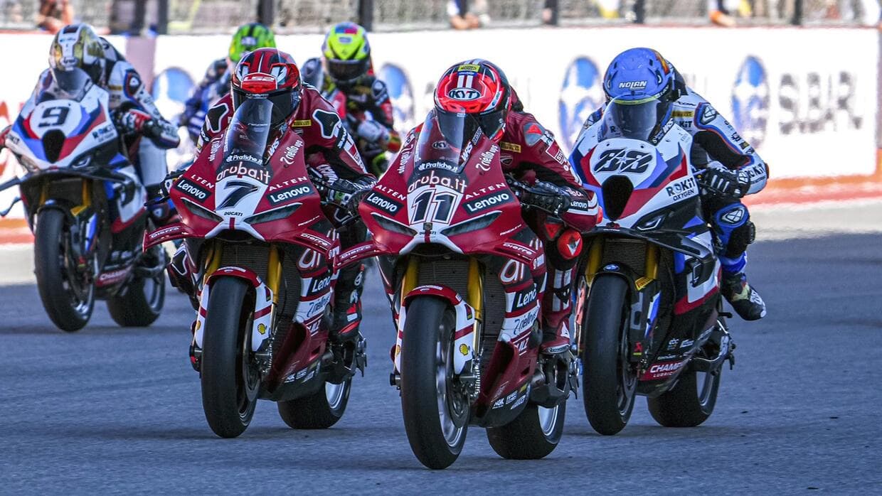 SBK Olanda, il venerdì è tutto di Bulega