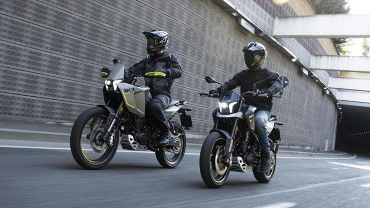 Benelli BKX 300 e BKX 300 S: arriva il monocilindrico da 292 cc che aspettavamo