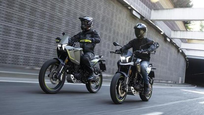 Benelli BKX 300 e BKX 300 S: arriva il monocilindrico da 292 cc che aspettavamo