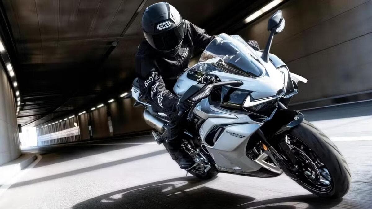 CFMoto 500 SR