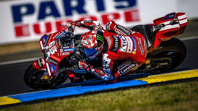 Ducati: Bagnaia contento nonostante la caduta, Marquez inizia il recupero dopo l'operazione