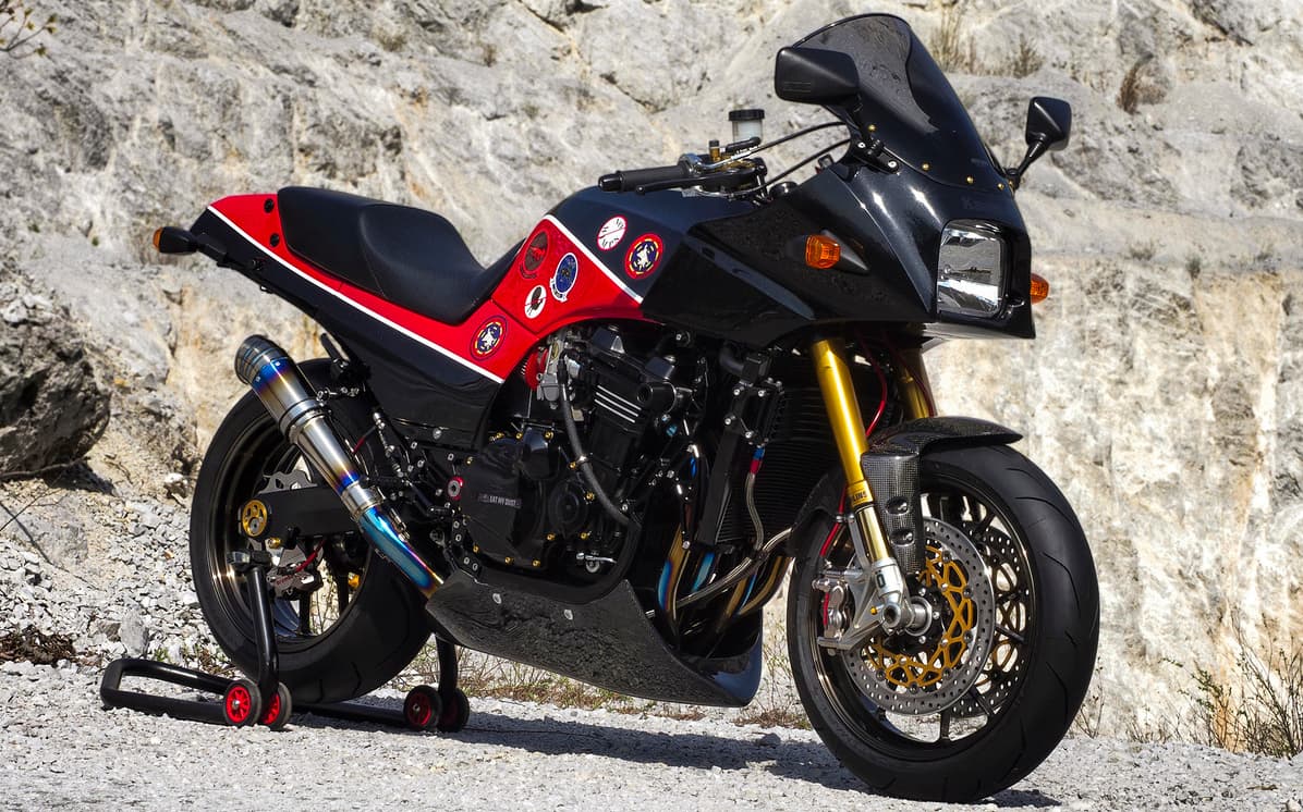Kawasaki GPZ900R, la leggenda anni ’80 torna in versione custom