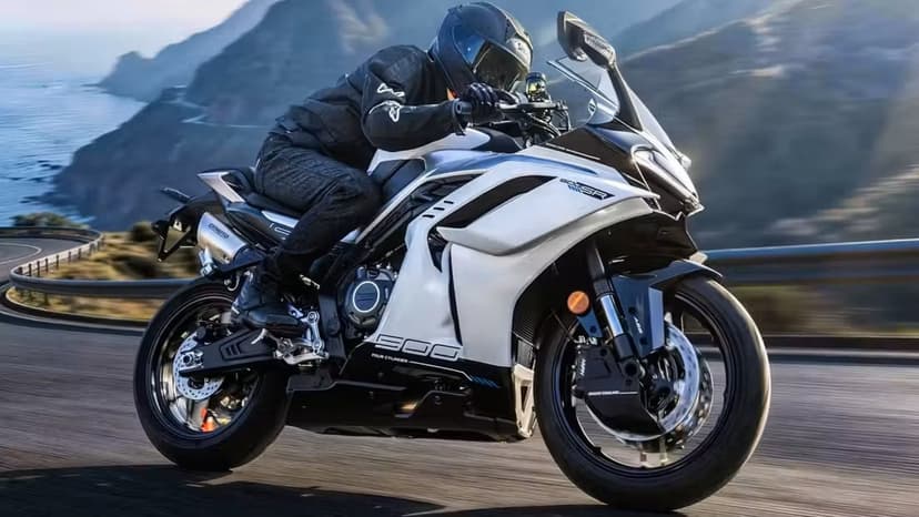 CFMoto 500 SR, la nuova sportiva debutta in Cina