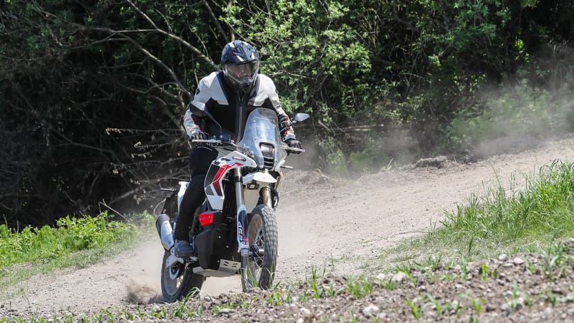 Mondial Mud 452: la più fuoristradistica tra le Adventure A2. Pregi e difetti dopo la prova