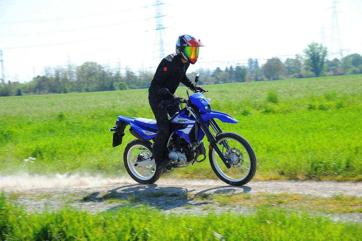 Prova Yamaha WR 125: avventure per ragazzi