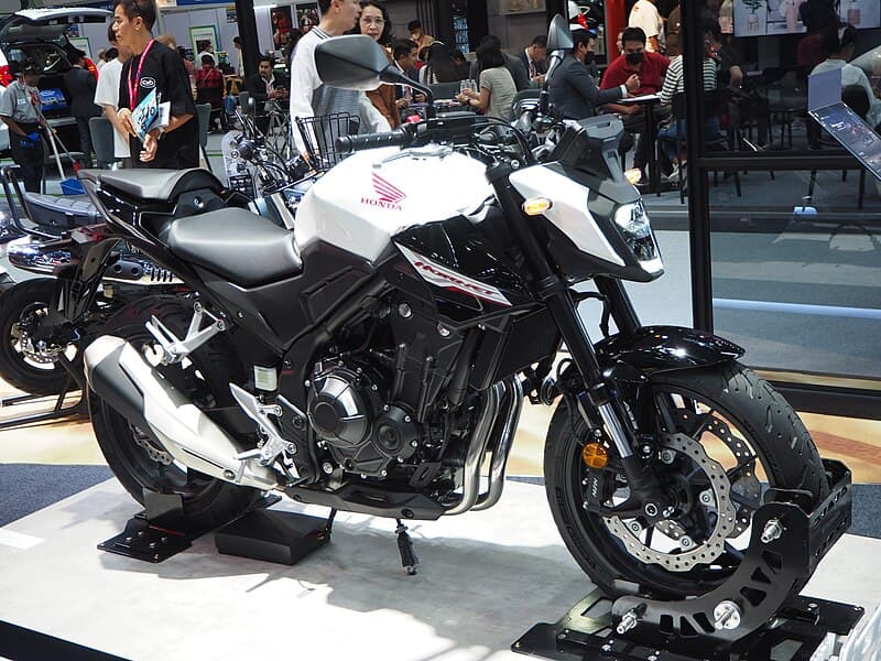 Honda CB500X 2024