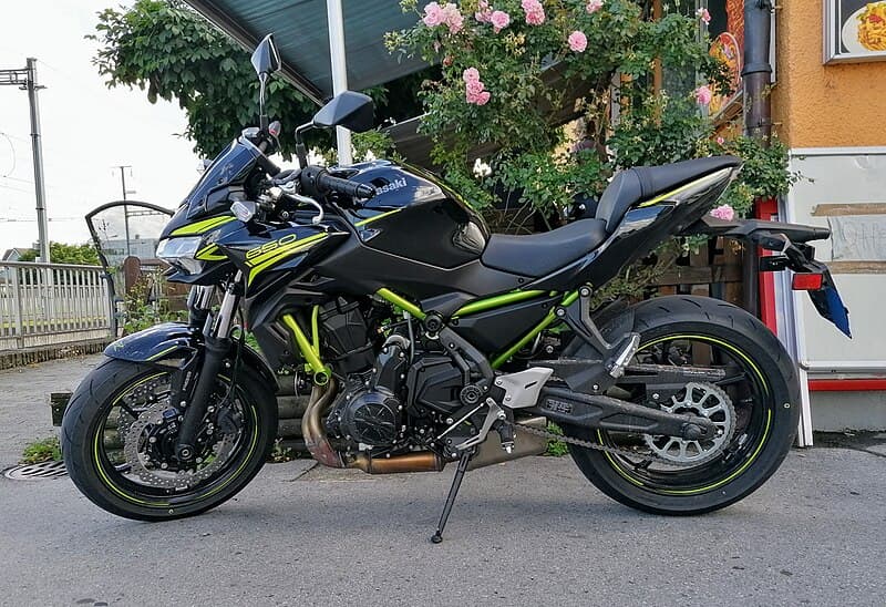 Kawasaki Z650RS