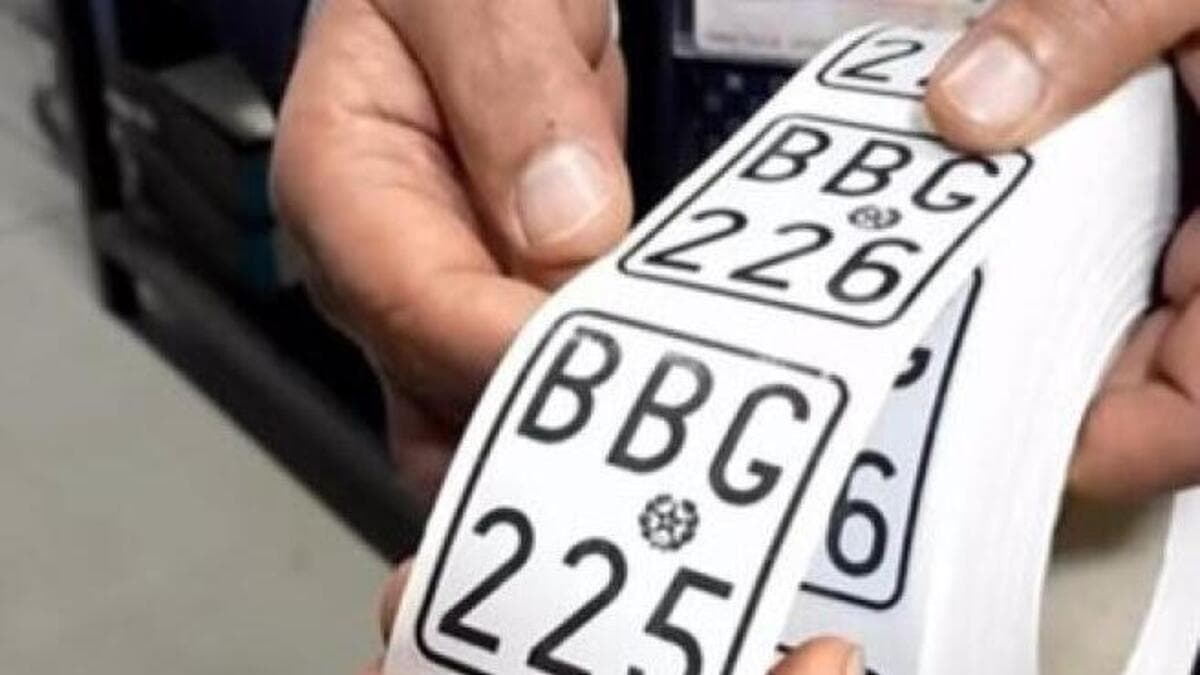 Monopattini elettrici: targhino obbligatorio entro il 16 maggio, ma le Motorizzazioni sono già al collasso