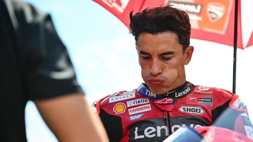 MotoGP 2026. GP di Francia. Com'è andata la doppia operazione di Marc Márquez: i medici hanno rimosso due viti e un frammento osseo dalla spalla destra