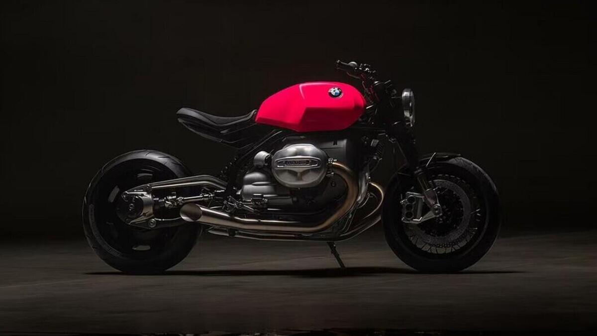 BMW R20, il colossale Big Boxer da due litri si prepara al debutto su strada?