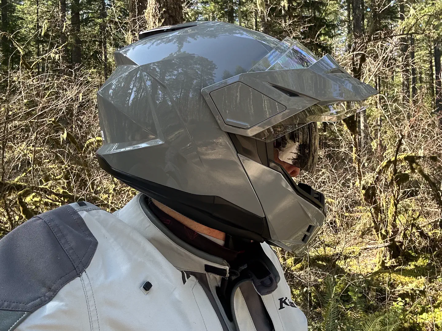 HJC i80 Review: Modular Adventure Motorcycle Helmet