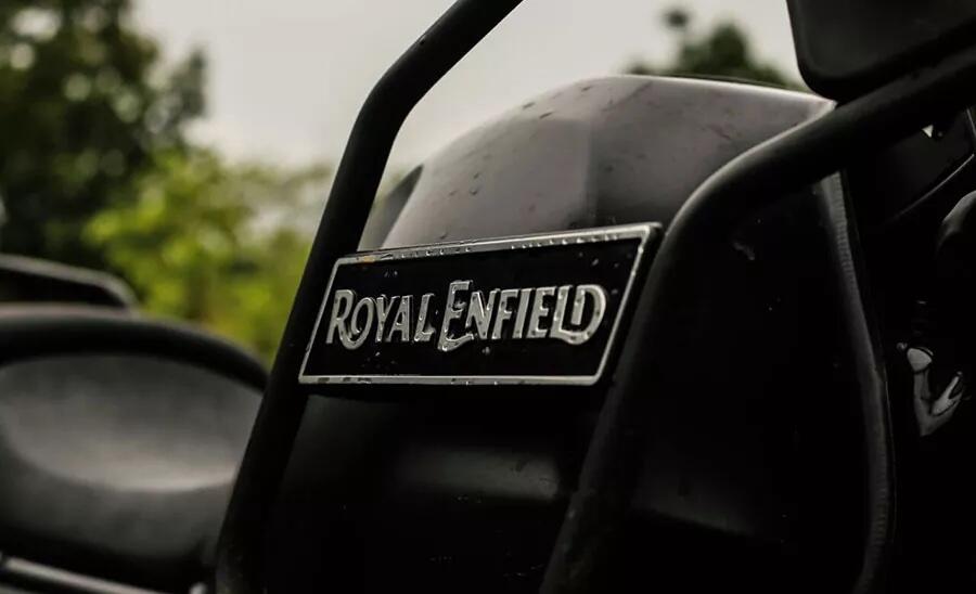 Royal Enfield è meglio di Ferrari: terzo marchio automotive più forte al mondo