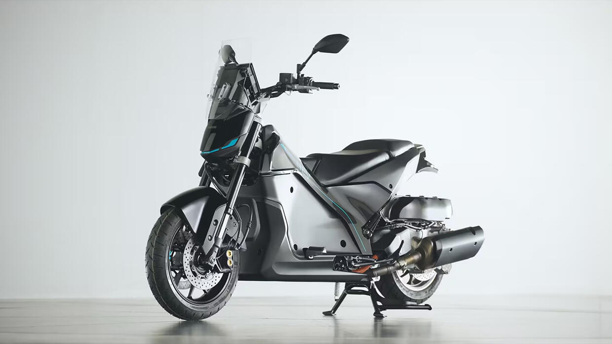 Tre motori sono meglio di uno? Yamaha ci crede