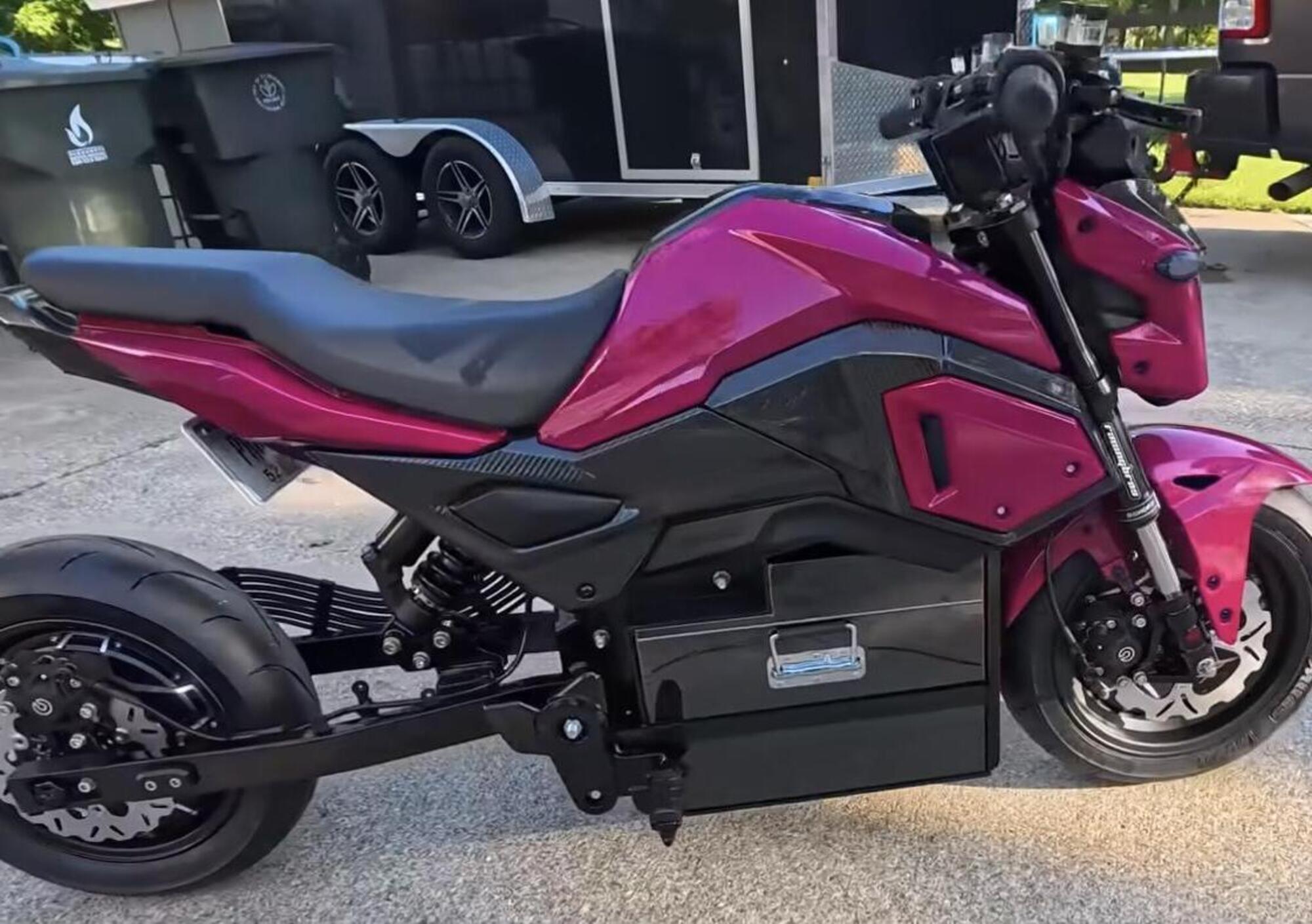 Una Honda Grom elettrica: 63 CV e oltre 540 Nm alla ruota di pura follia