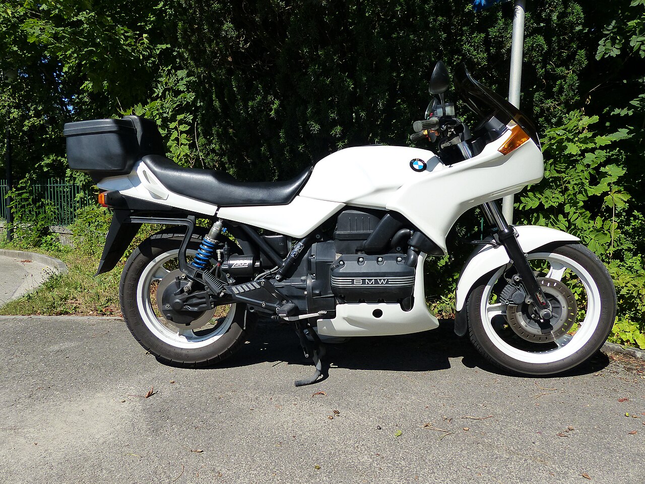 BMW K 75