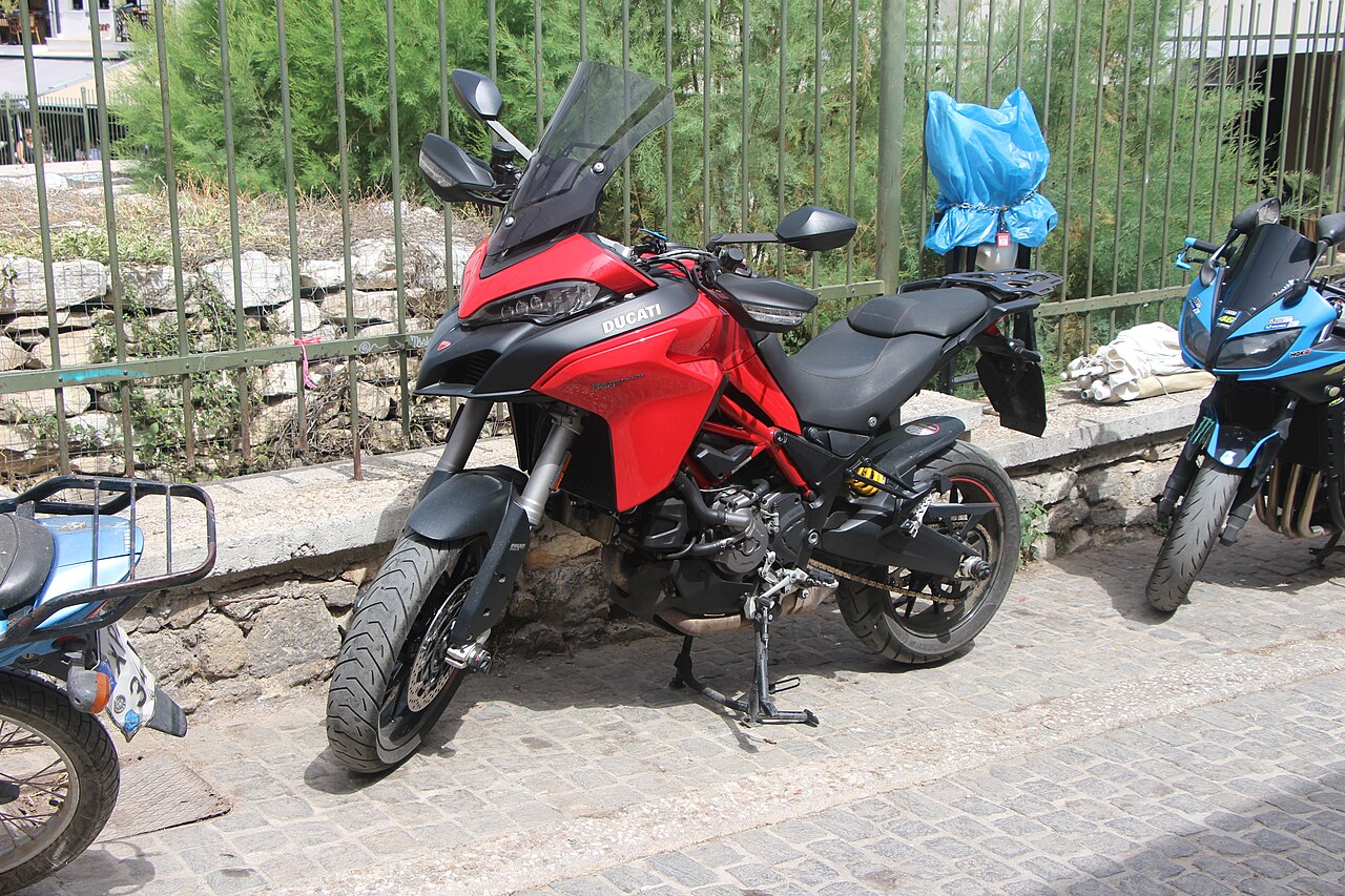 Ducati Multistrada V2