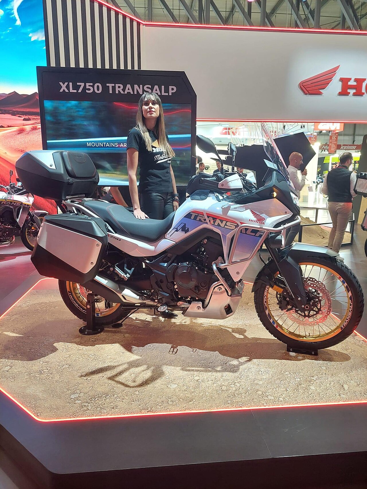 Honda XL750 Transalp