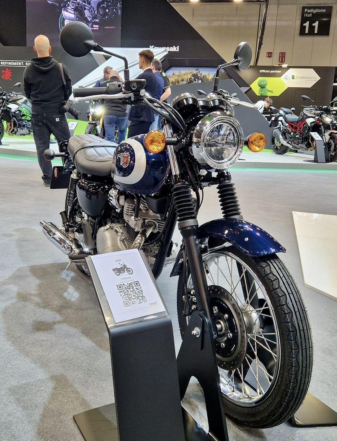 Kawasaki W230