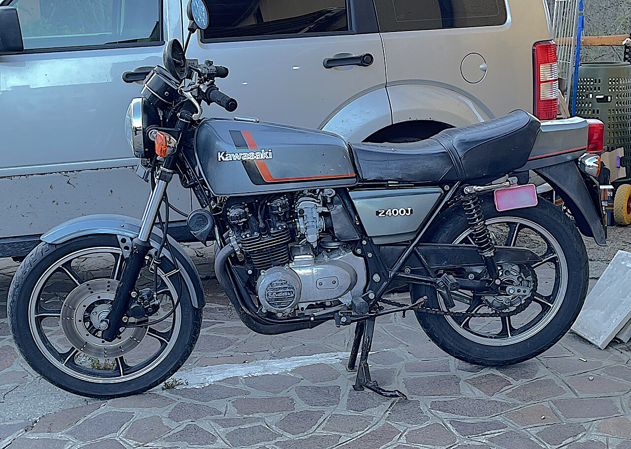 Kawasaki Z400