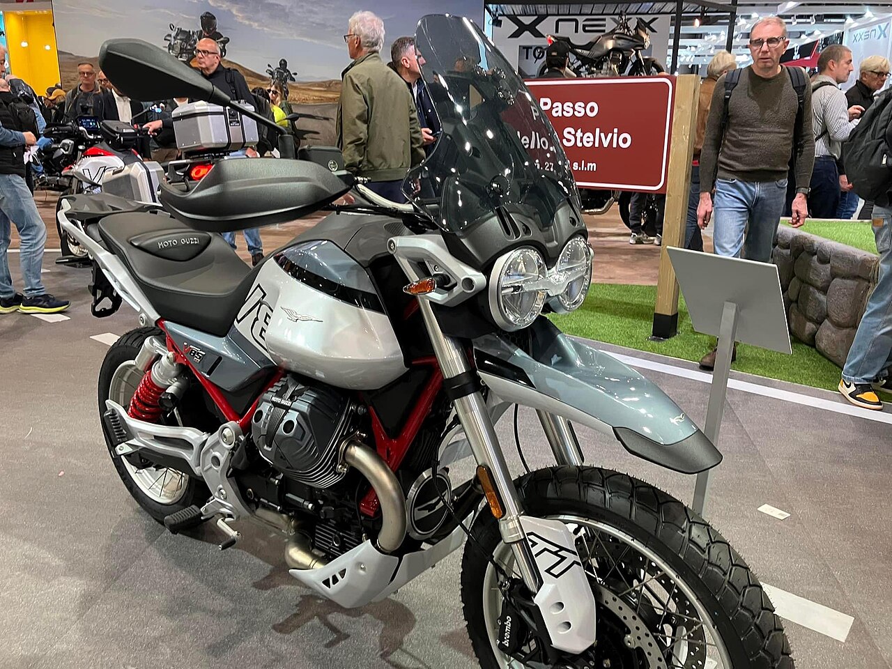 Moto Guzzi V85 TT