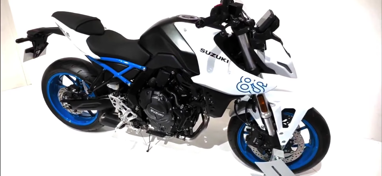 Suzuki GSX-8S