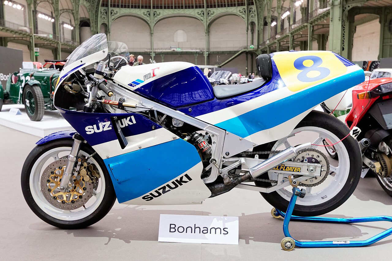 Suzuki RG500