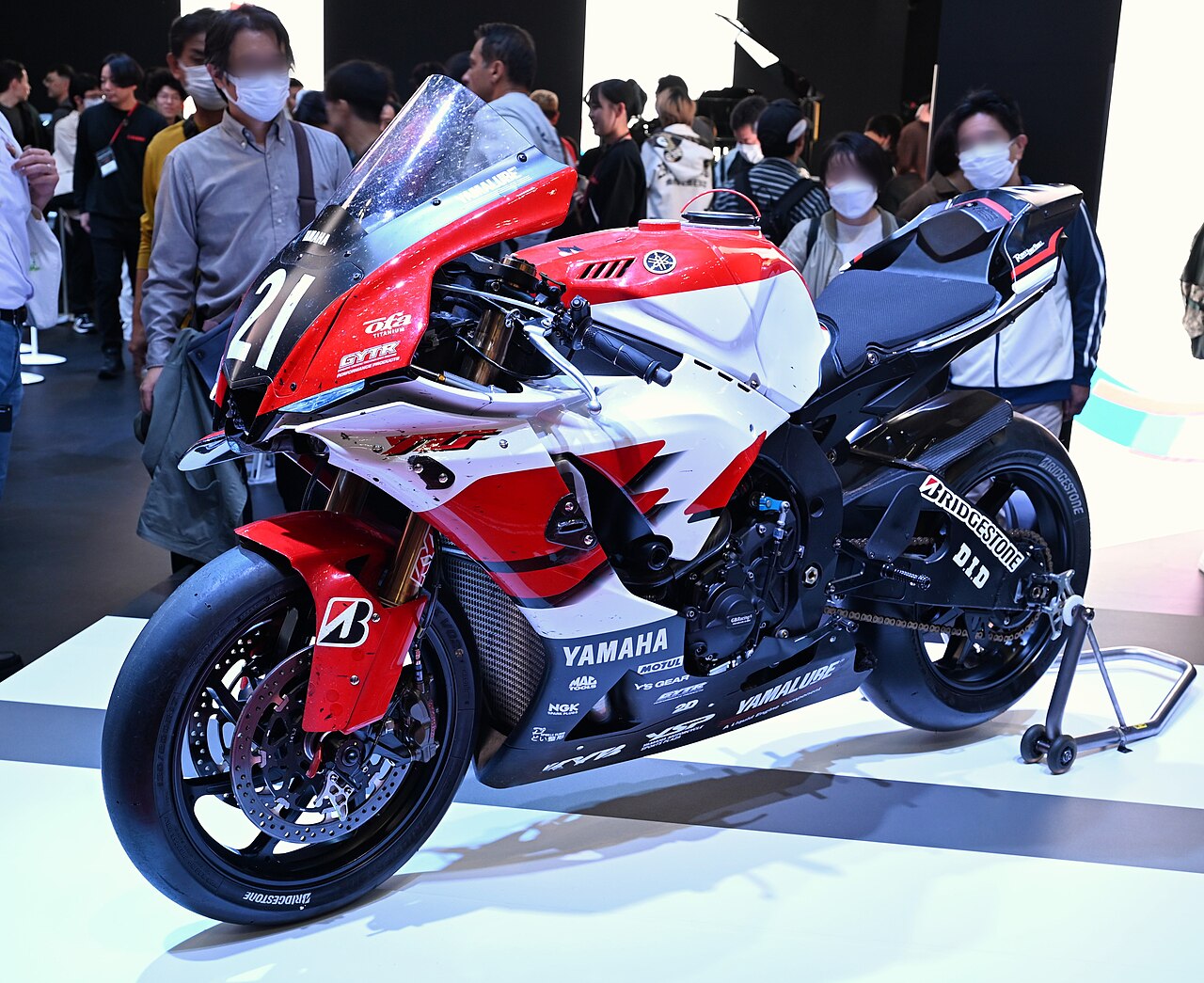 Yamaha YZF-R1